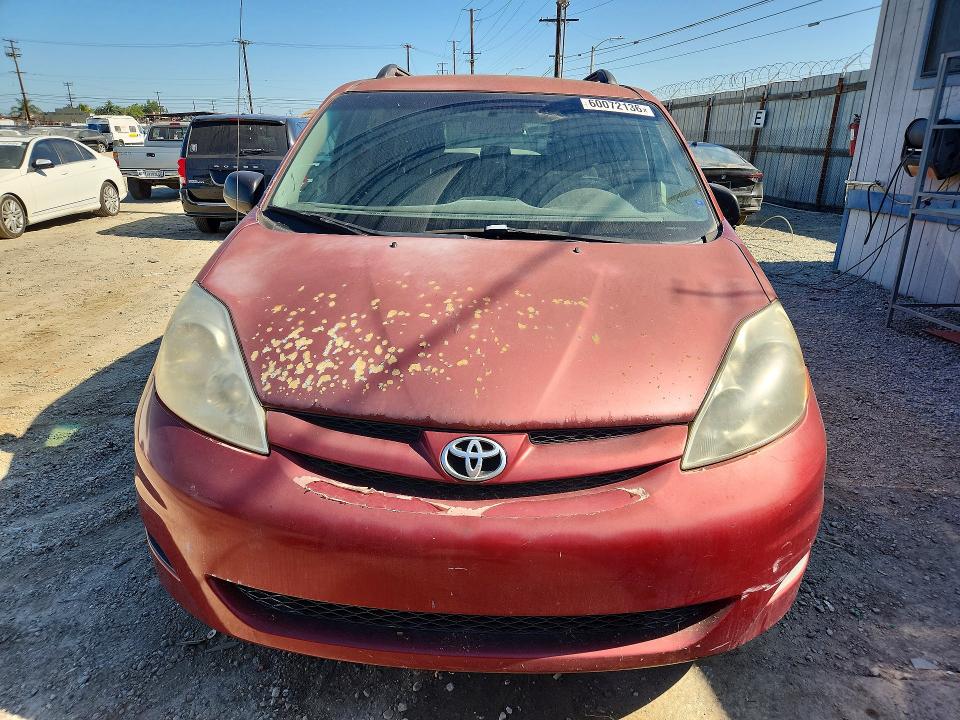 2009 Toyota Sienna VIN 5TDZK23C49S249608 COPART salvage auction — SIDE, CA - DIS/DLR/EXP ONLY CLEAN TITLE, sold $550 on 2026-07-20 (photo 5)