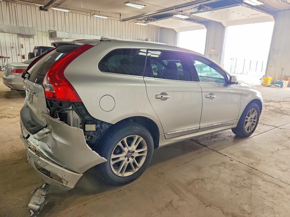 2016 Volvo Xc60 VIN YV4612RK3G2840048 COPART salvage auction — REAR END, WI - CERTIFICATE OF TITLE, sold $5,900 on 2026-08-03 (photo 3)