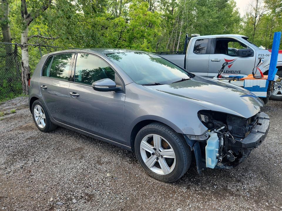 2011 Volkswagen Golf VIN WVWDA7AJ5BW332689 COPART salvage auction — FRONT END, ON - PERMIT NO BRAND - UNFIT, sold $975 on 2026-08-18 (photo 4)