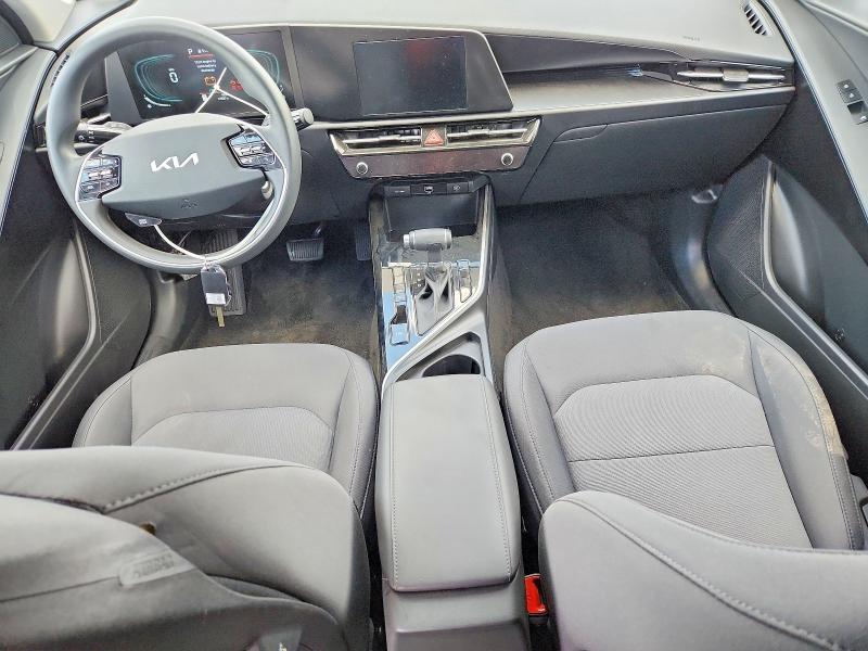 2026 Kia Niro VIN KNDCP3LE4T5325081 COPART salvage auction — REAR END, Pa - Cert Of Title, sold $500 on 2026-08-03 (photo 8)