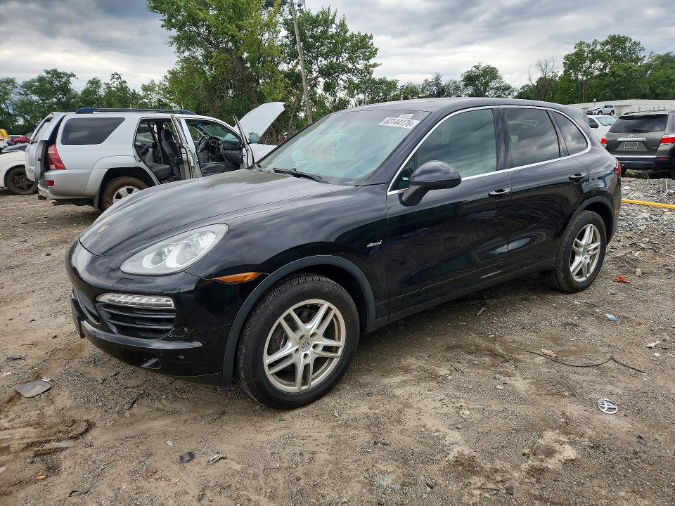 2013 Porsche Cayenne VIN WP1AF2A26DLA37443 COPART salvage auction — MINOR DENT/SCRATCHES, Md - Certificate Of Title (P), sold $5,200 on 2026-08-04 (photo 1)