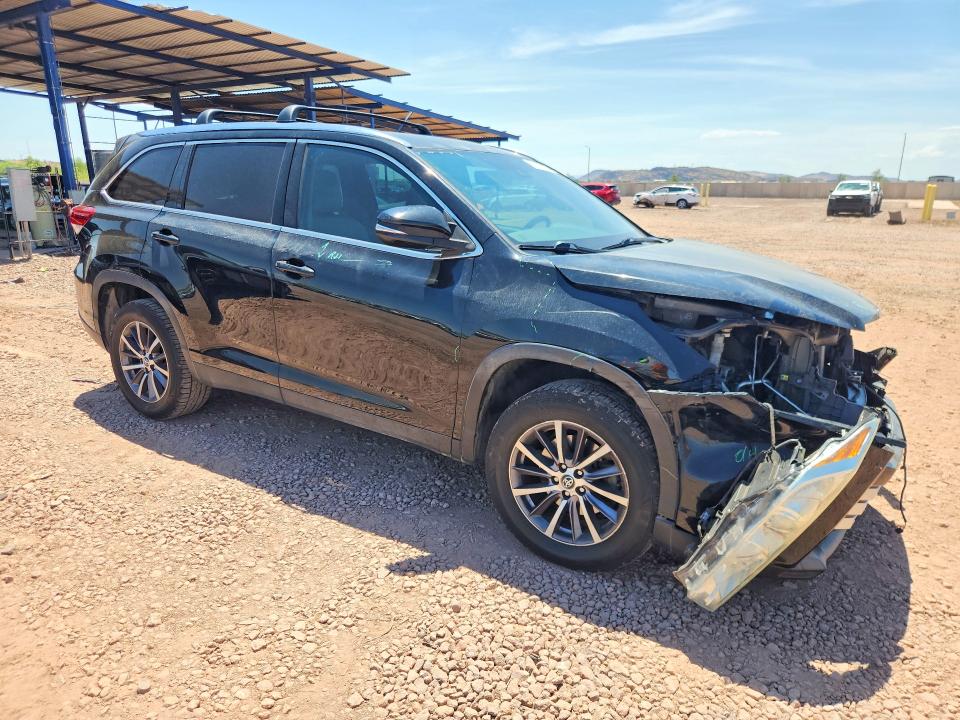 2019 Toyota Highlander VIN 5TDKZRFH4KS559213 COPART salvage auction — FRONT END, Sc - Salvage Title, sold $200 on 2026-07-21 (photo 4)
