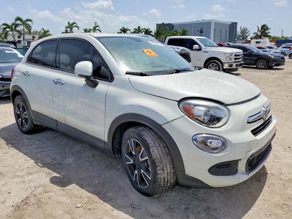 2017 Fiat 500 VIN ZFBCFXAB7HP545221 COPART salvage auction — SIDE, Fl - Cert Of Title Slvg Rebuildable, sold $275 on 2026-07-28 (photo 4)