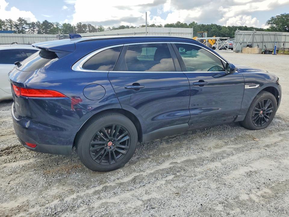 2018 Jaguar F-pace VIN SADCK2FX5JA288623 COPART salvage auction — SIDE, GA - CERTIFICATE OF TITLE, sold $5,800 on 2026-07-28 (photo 3)
