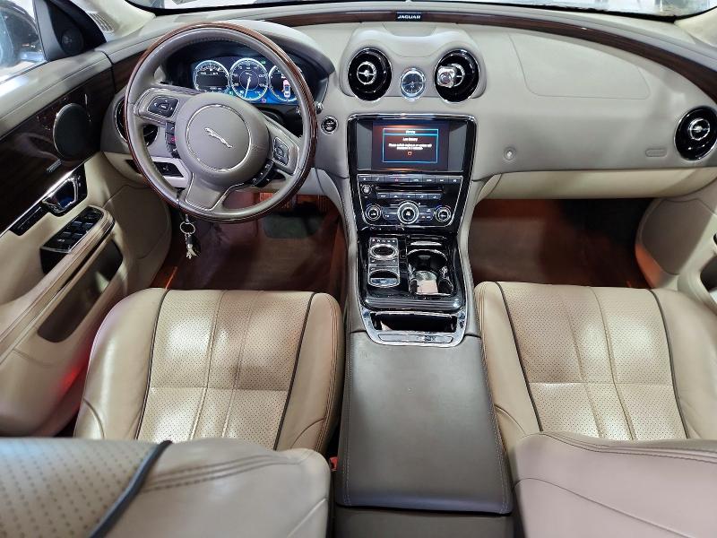 2015 Jaguar Xj VIN SAJWJ2GD9F8V88617 COPART salvage auction — UNDERCARRIAGE, Va - Certificate Of Title, sold $775 on 2026-07-31 (photo 8)