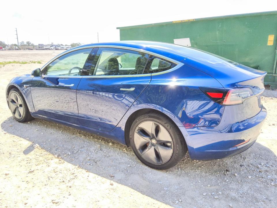2018 Tesla Model 3 VIN 5YJ3E1EA1JF041715 COPART salvage auction — BURN, TX - CERTIFICATE OF TITLE (P), sold $100 on 2026-07-21 (photo 2)