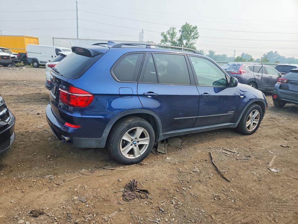 2012 BMW X5 VIN 5UXZW0C53CL667630 COPART salvage auction — MINOR DENT/SCRATCHES, MI - DEALER ONLY CLEAN TITLE, sold $1,150 on 2026-07-31 (photo 3)