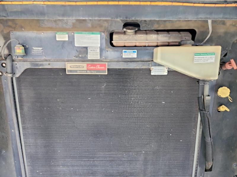 2011 Freightliner Chassis VIN 4UZACHBS4BCBH1726 COPART salvage auction — FRONT END, LA - CERT OF TITLE-SALVAGE, sold $2,650 on 2026-07-29 (photo 7)