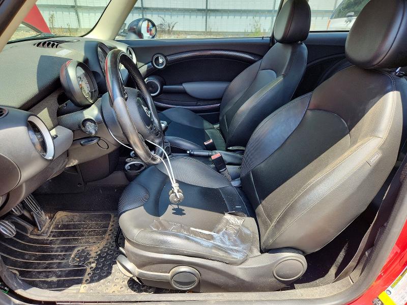 2011 Mini Cooper VIN WMWSV3C50BTY25229 COPART salvage auction — NORMAL WEAR, Fl - Certificate Of Title, sold $225 on 2026-07-14 (photo 7)