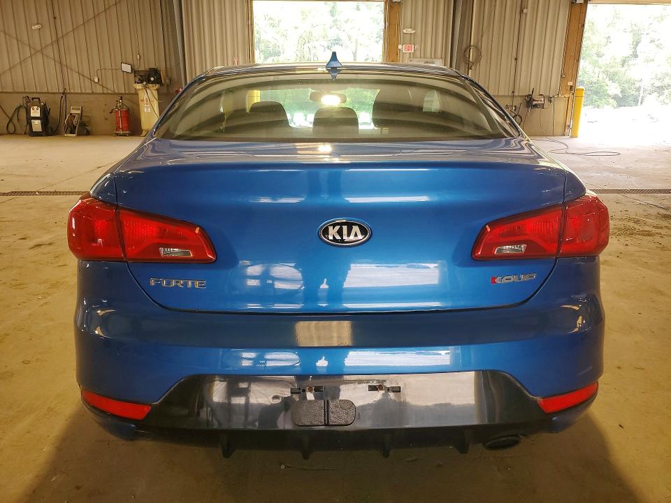 2015 Kia Forte VIN KNAFX6A87F5346973 COPART salvage auction — MECHANICAL, Pa - Cert Of Title, sold $700 on 2026-07-08 (photo 6)