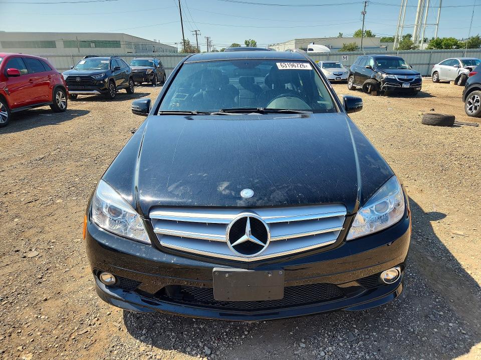 2010 Mercedes-benz C class VIN WDDGF8BB7AR109343 COPART salvage auction — MINOR DENT/SCRATCHES, IL - CERT OF TITLE-CORRECTED, sold $825 on 2026-08-05 (photo 5)