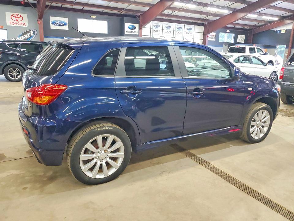 2011 Mitsubishi Outlander sport VIN JA4AR4AU4BZ019209 COPART salvage auction — MINOR DENT/SCRATCHES, WV - CERTIFICATE OF TITLE (P), sold $1,100 on 2026-07-30 (photo 3)