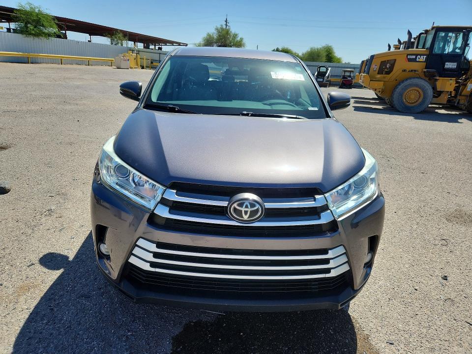 2019 Toyota VIN 5TDZZRFH9KS367476 COPART salvage auction — REAR END, Az - Cert Of Title - Salvage, sold $8,900 on 2026-07-25 (photo 5)