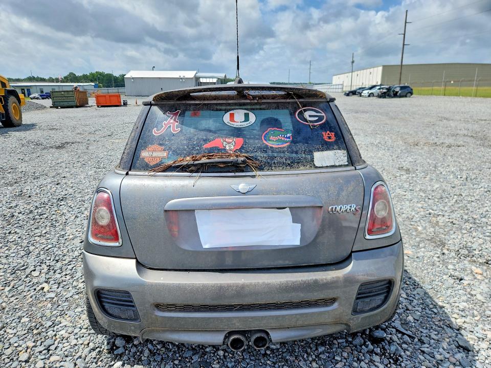 2010 Mini Cooper VIN WMWMF7C56ATX42433 COPART salvage auction — FRONT END, Ga - Certificate Of Title, sold $200 on 2026-07-28 (photo 6)