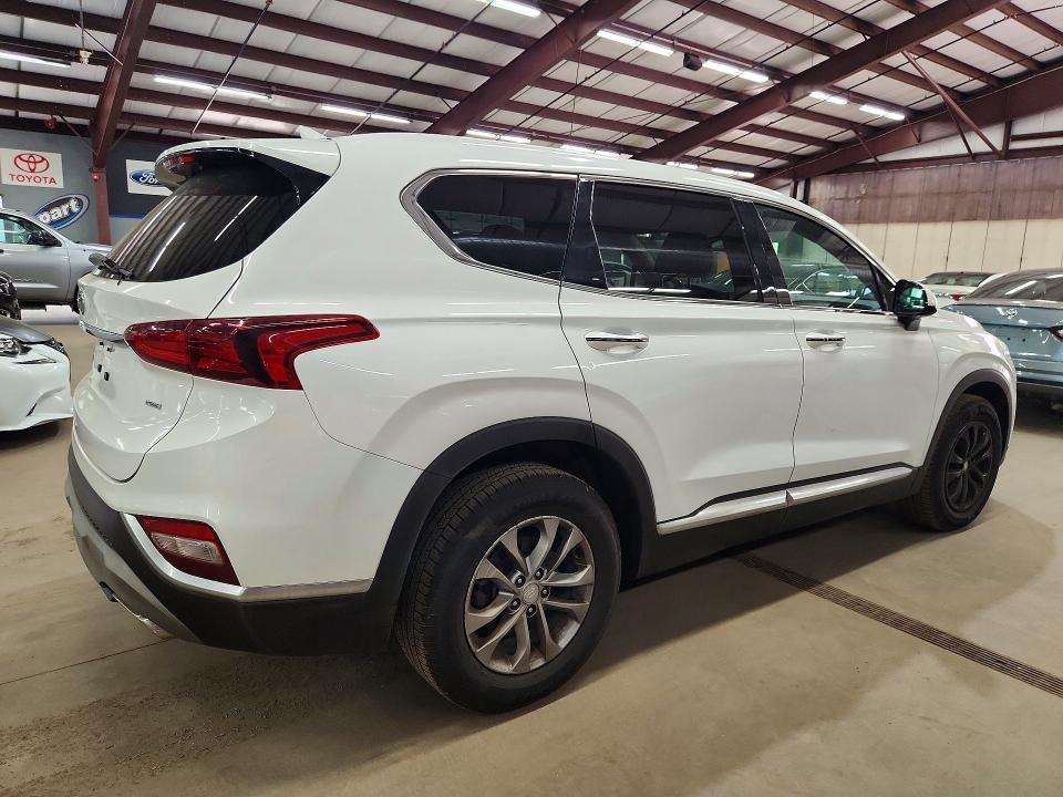 2019 Hyundai Santa fe VIN 5NMS3CAD0KH007696 COPART salvage auction — MINOR DENT/SCRATCHES, IN - CERTIFICATE OF TITLE (P), sold $6,900 on 2026-07-18 (photo 3)