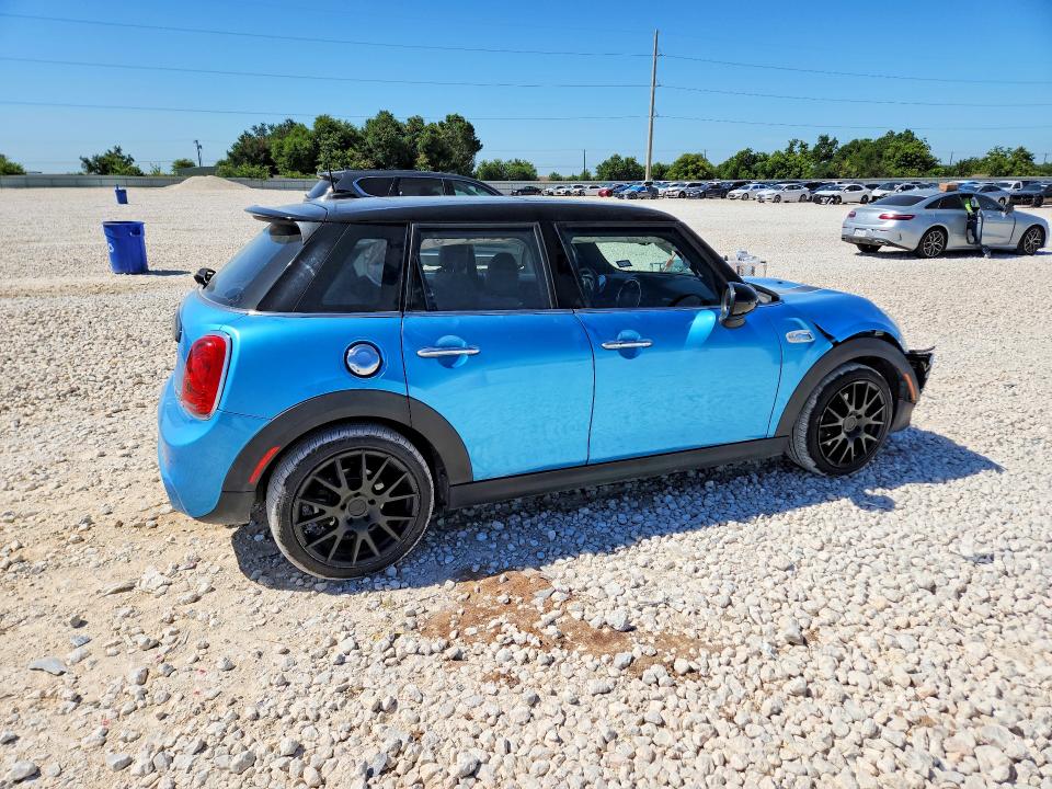 2017 Mini Cooper VIN WMWXU3C55H2D32642 COPART salvage auction — FRONT END, Salvage Title, sold $1,850 on 2026-07-30 (photo 3)