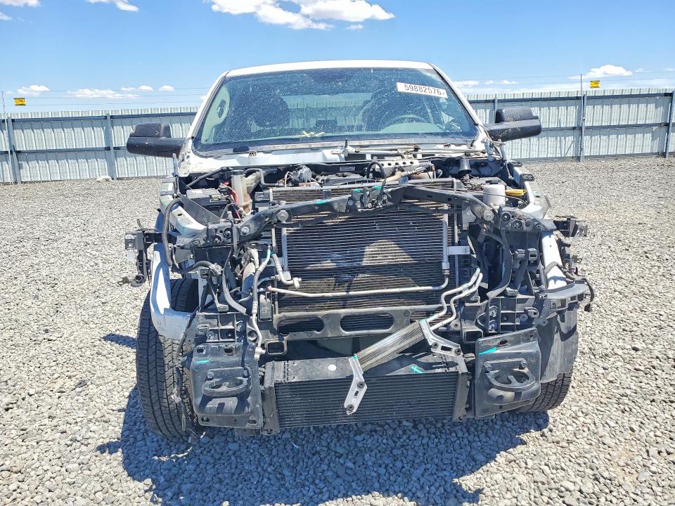 2017 Ram 2500 VIN 3C6UR4HL6HG624042 COPART salvage auction — FRONT END, Salvage Title, sold $8,000 on 2026-09-03 (photo 5)