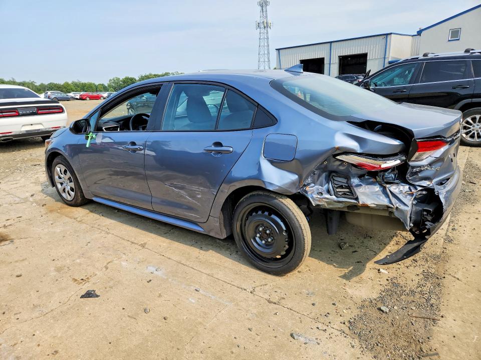 2025 Toyota Corolla VIN 5YFB4MDEXSP313785 COPART salvage auction — REAR END, Salvage Title, sold $11,700 on 2026-07-28 (photo 2)