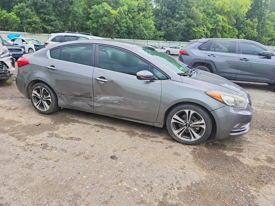 2016 Kia VIN KNAFX4A87G5450806 COPART salvage auction — SIDE, La - Cert Of Title-Salvage, sold $1,200 on 2026-07-16 (photo 4)