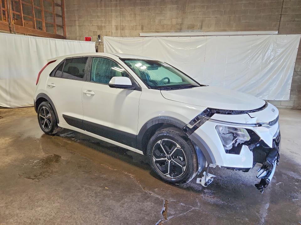 2026 Kia Niro VIN KNDCP3LE0T5319942 COPART salvage auction — FRONT END, FL - CERTIFICATE OF TITLE, sold $8,400 on 2026-07-20 (photo 4)