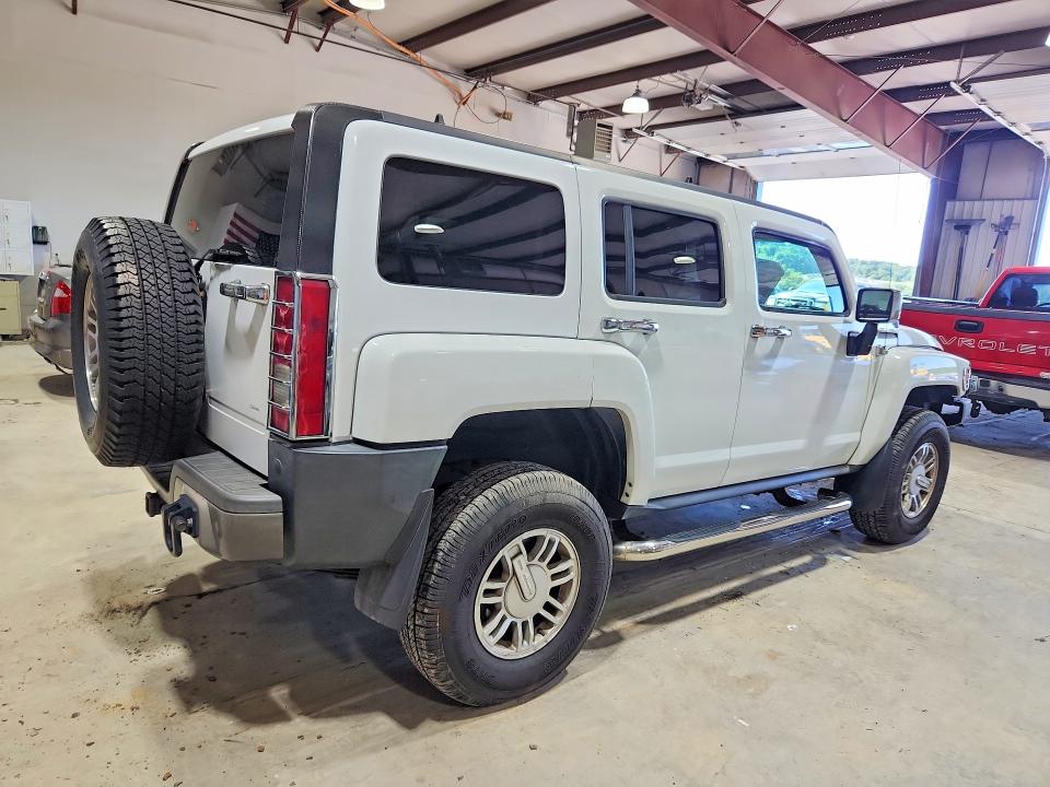 2006 Hummer H3 VIN 5GTDN136X68176095 COPART salvage auction — NORMAL WEAR, Wv - Certificate Of Title, sold $425 on 2026-07-31 (photo 3)