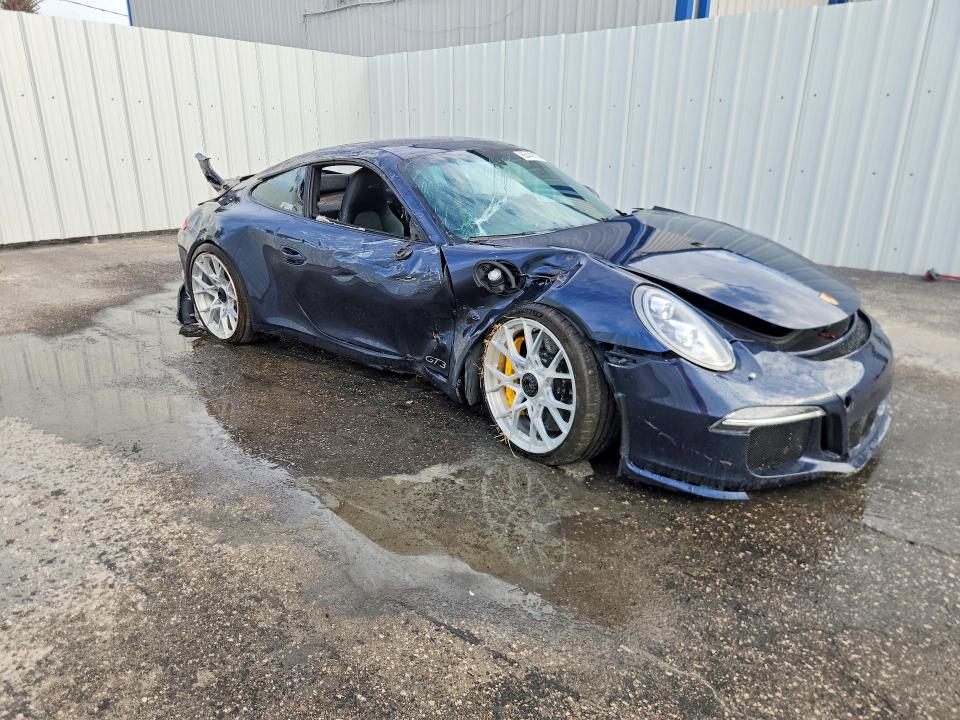 2015 Porsche 911 VIN WP0AC2A9XFS183912 COPART salvage auction — ROLLOVER, Fl - Certificate Of Destruction, sold $28,500 on 2026-10-09 (photo 4)