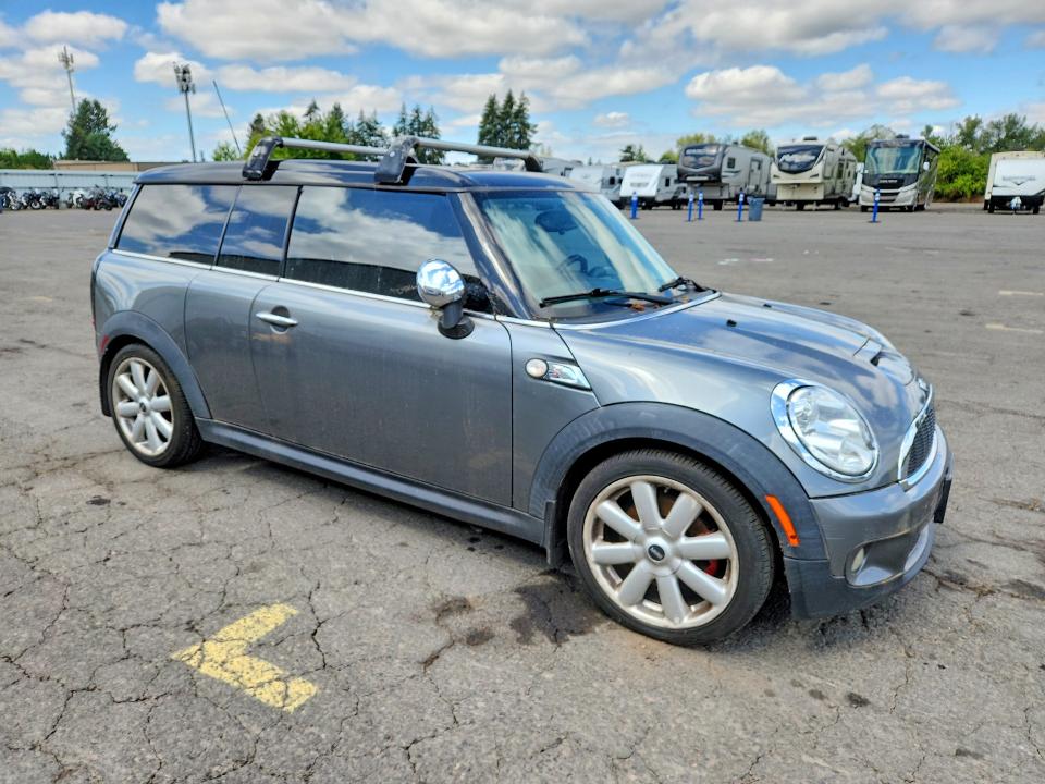 2009 Mini Cooper VIN WMWMM33559TP91813 COPART salvage auction — MINOR DENT/SCRATCHES, OR - CERTIFICATE OF TITLE, sold $275 on 2026-07-27 (photo 4)