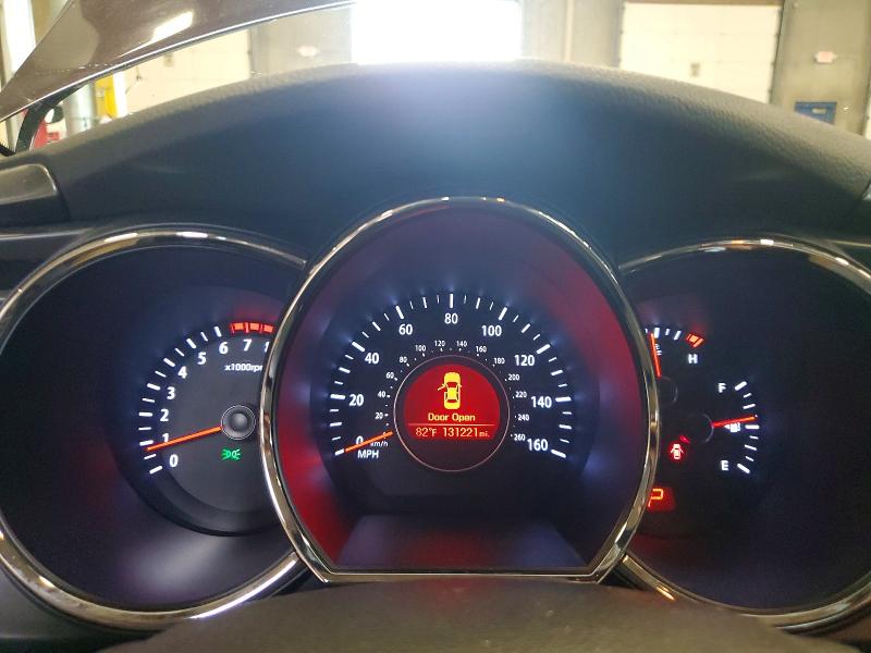 2013 Kia Optima VIN 5XXGM4A79DG212776 COPART salvage auction — MINOR DENT/SCRATCHES, MN - CERT OF TITLE-PRIOR SALVAGE, sold $525 on 2026-07-11 (photo 9)