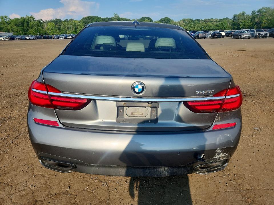 2017 BMW 7er VIN WBA7E2C58HG740107 COPART salvage auction — REAR END, Ny - Mv-907A Salvage Certificate, sold $6,200 on 2026-08-07 (photo 6)