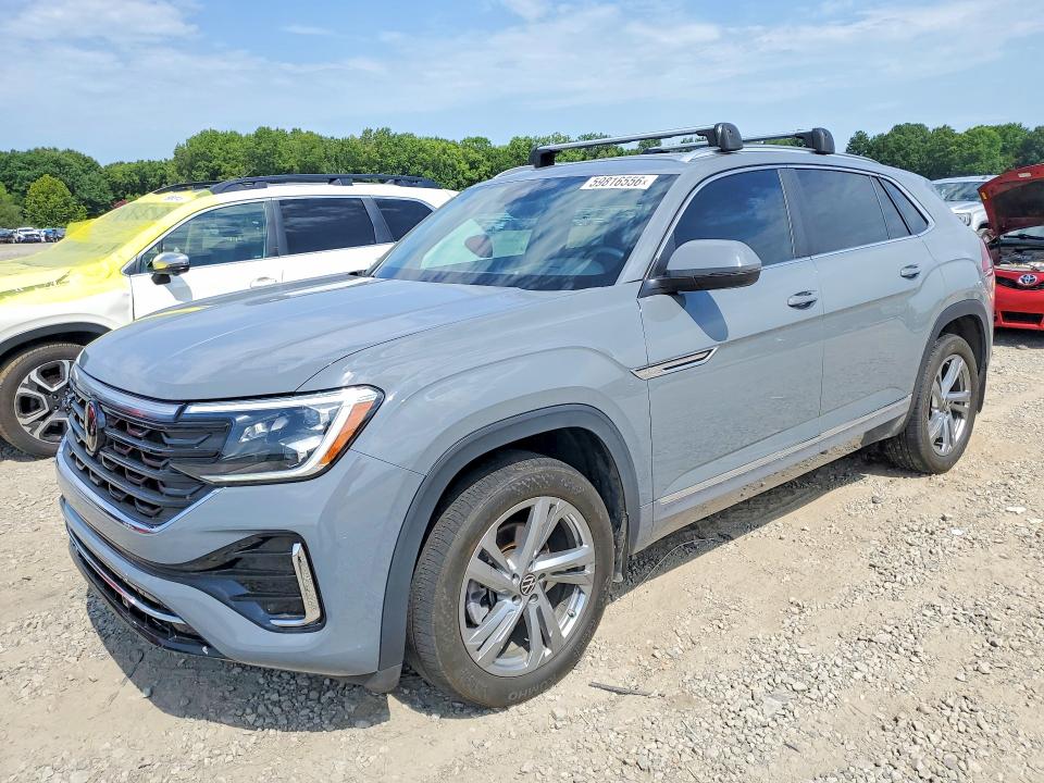 2024 Volkswagen Atlas VIN 1V2AE2CA3RC214769 — COPART salvage auction photo