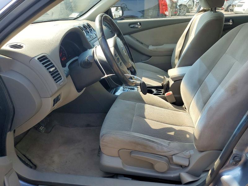 2011 Nissan Altima VIN 1N4AL2AP5BN490935 COPART salvage auction — REAR END, ON - PERMIT NO BRAND - UNFIT, sold $200 on 2026-07-28 (photo 7)