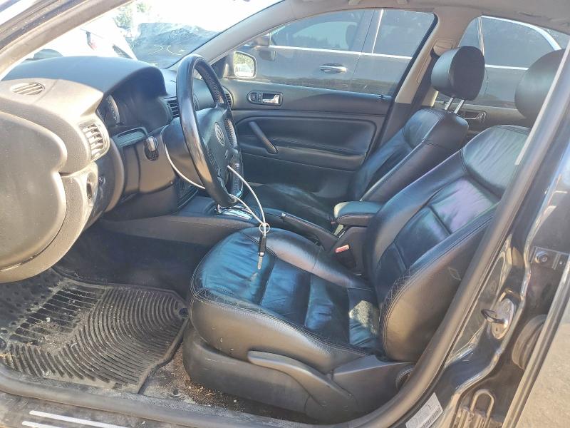 2003 Volkswagen Passat VIN WVWPD23B53P274866 COPART salvage auction — REAR END, On - Permit No Brand - Unfit, sold $300 on 2026-08-11 (photo 7)
