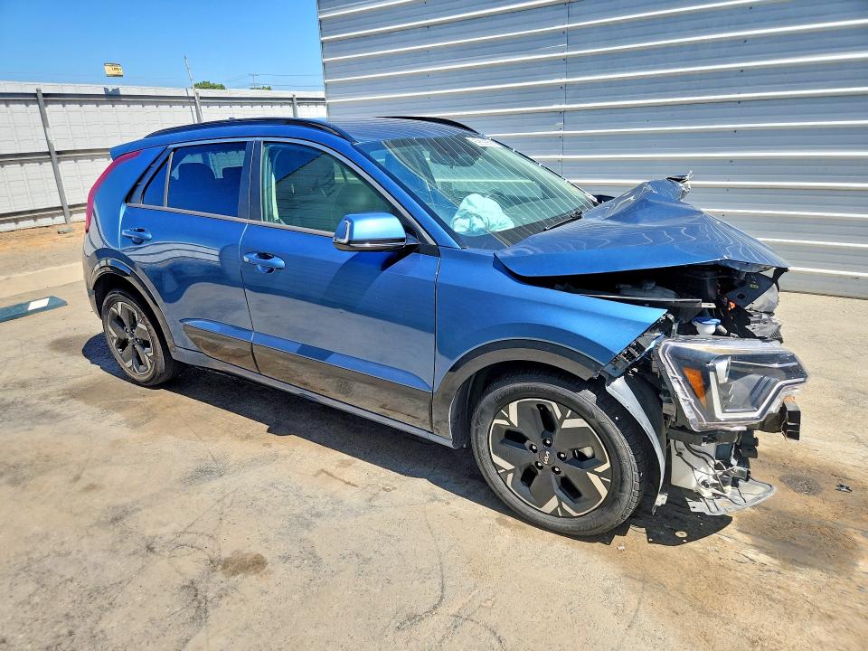 2023 Kia Niro VIN KNDCR3L13P5027747 COPART salvage auction — FRONT END, Ca - Salvage Certificate, sold $2,250 on 2026-07-17 (photo 4)