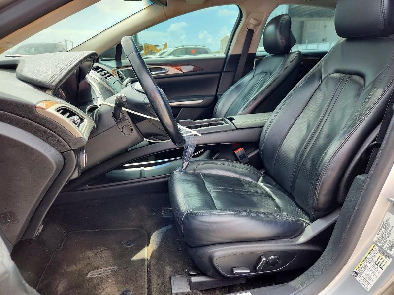 2016 Lincoln Mkz VIN 3LN6L2LU7GR622192 COPART salvage auction — MINOR DENT/SCRATCHES, Fl - Certificate Of Title (P), sold $3,000 on 2026-07-30 (photo 7)