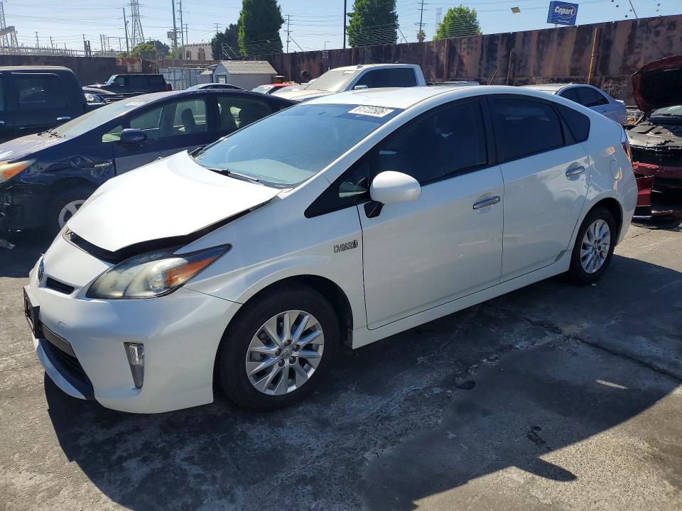 2012 Toyota Prius plug-in VIN JTDKN3DP2C3029540 COPART salvage auction — FRONT END, Ca - Salvage Certificate, sold $200 on 2026-07-29 (photo 1)