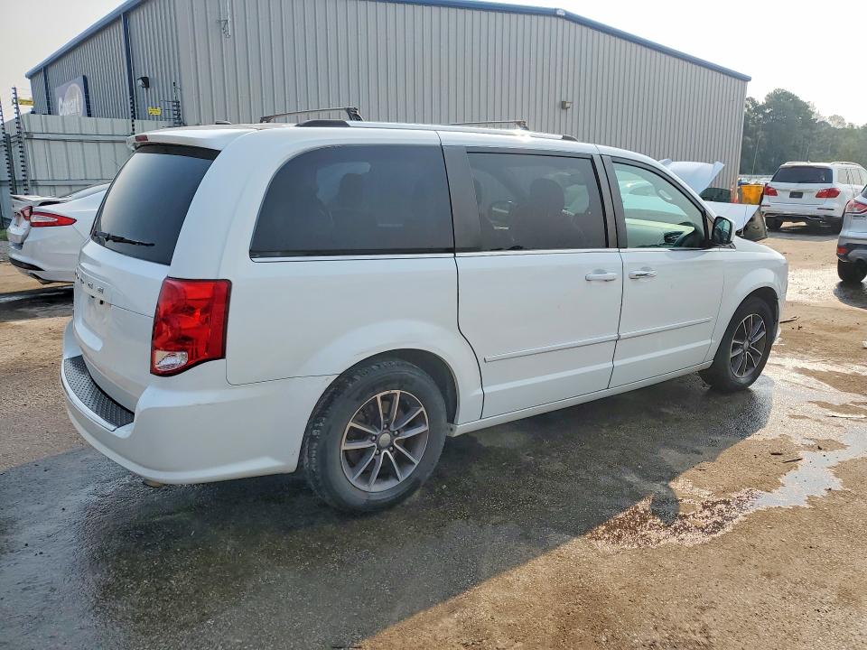 2017 Dodge Caravan VIN 2C4RDGCG3HR735957 COPART salvage auction — FRONT END, Sc - Cert Of Title-Salvage, sold $575 on 2026-09-09 (photo 3)