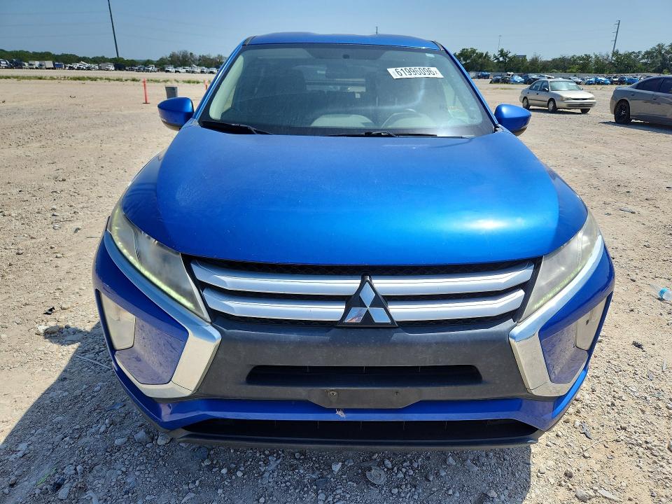 2018 Mitsubishi ECLIPSE VIN JA4AT3AA3JZ063931 COPART salvage auction — MINOR DENT/SCRATCHES, TX - CERTIFICATE OF TITLE, sold $100 on 2026-07-23 (photo 5)