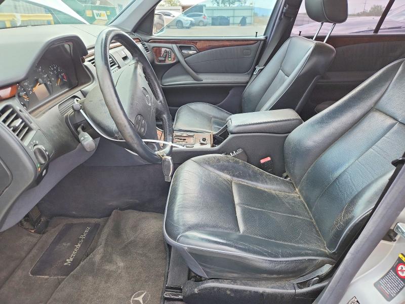 2000 Mercedes-benz E-class VIN WDBJF83J6YX034323 COPART salvage auction — MECHANICAL, Az - Certificate Of Title, sold $200 on 2026-07-31 (photo 7)