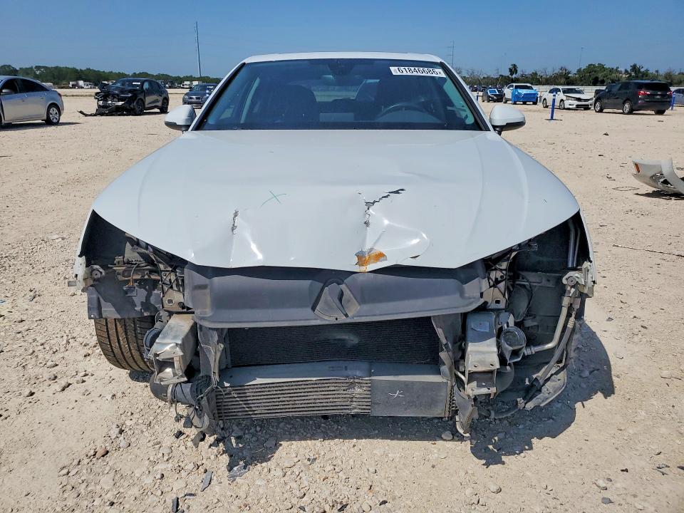 2017 Audi A4 VIN WAUANAF46HN055604 COPART salvage auction — FRONT END, Tx - Salvage Vehicle Title, sold $100 on 2026-07-30 (photo 5)