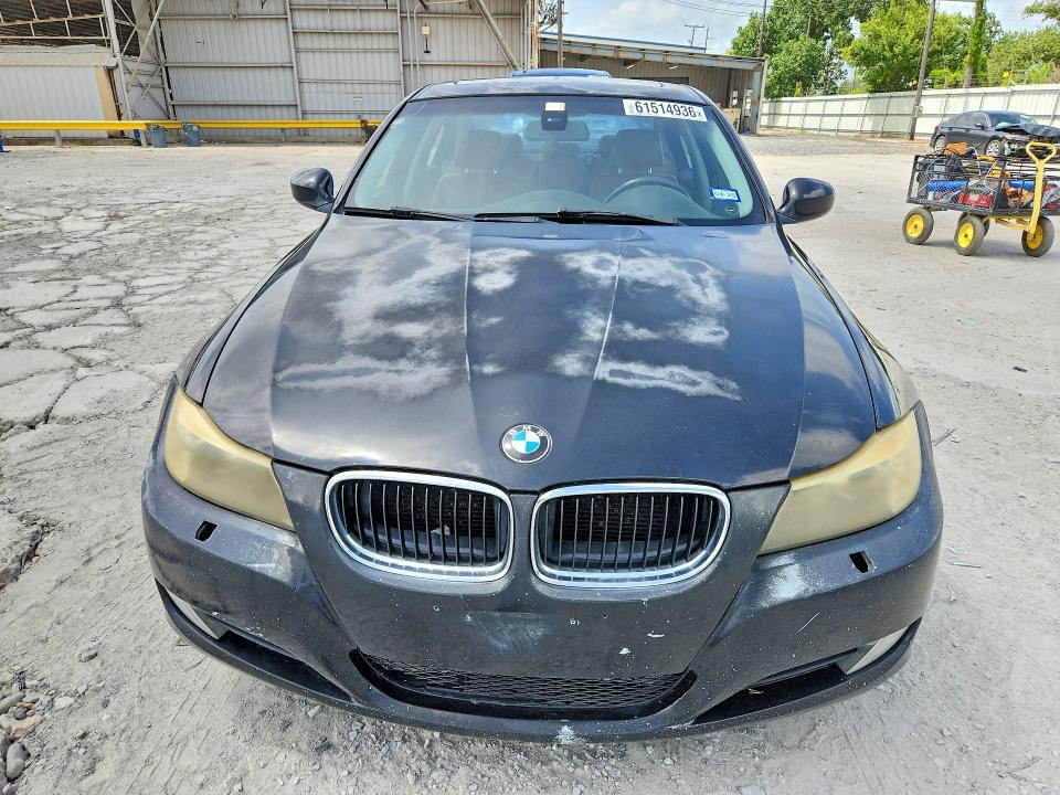 2010 BMW 3er VIN WBAPK5C55AA647984 COPART salvage auction — MINOR DENT/SCRATCHES, TX - CERT OF TITLE-REBUILT SALVAGE, sold $175 on 2026-07-28 (photo 5)