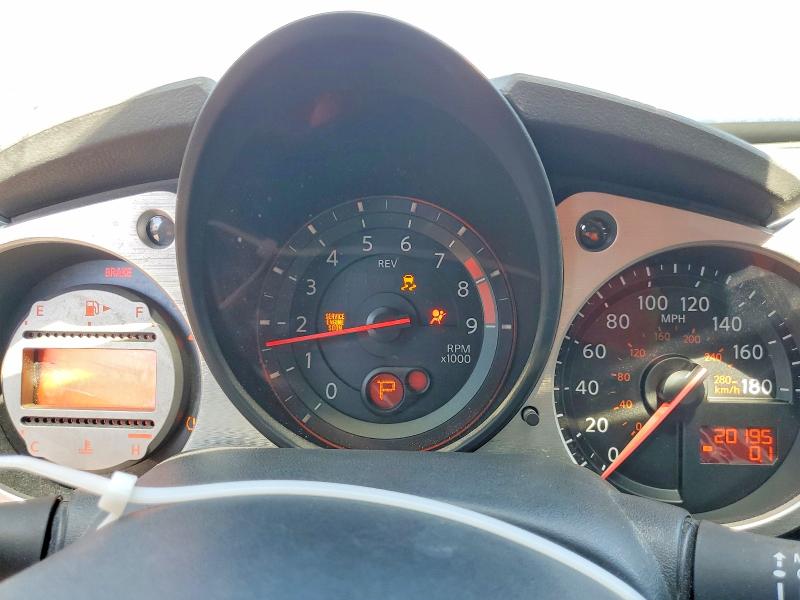 2011 Nissan 370z VIN JN1AZ4EHXBM551762 COPART salvage auction — VANDALISM, Fl - Dis/Dlr/Exp Only Salvage Title, sold $5,100 on 2026-07-28 (photo 9)