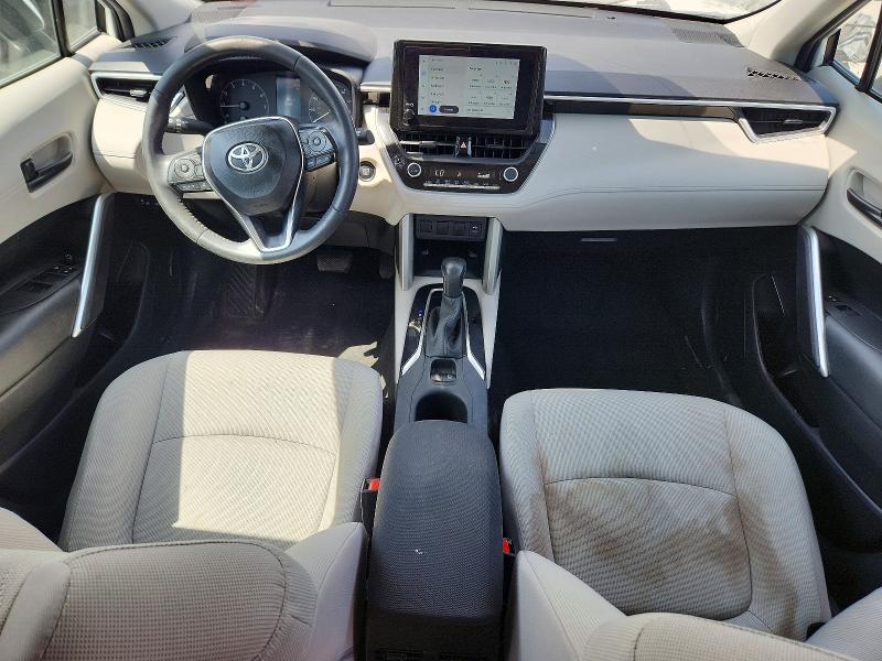 2024 Toyota Corolla cross VIN 7MUCAAAG6RV098916 COPART salvage auction — MINOR DENT/SCRATCHES, Fl - Certificate Of Title (P), sold $13,200 on 2026-07-22 (photo 8)