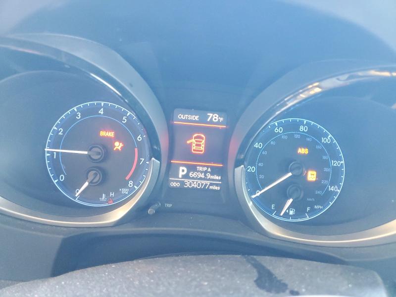2015 Toyota Corolla VIN 2T1BURHE0FC384068 COPART salvage auction — FRONT END, Salvage Title, sold $2,650 on 2026-07-20 (photo 9)