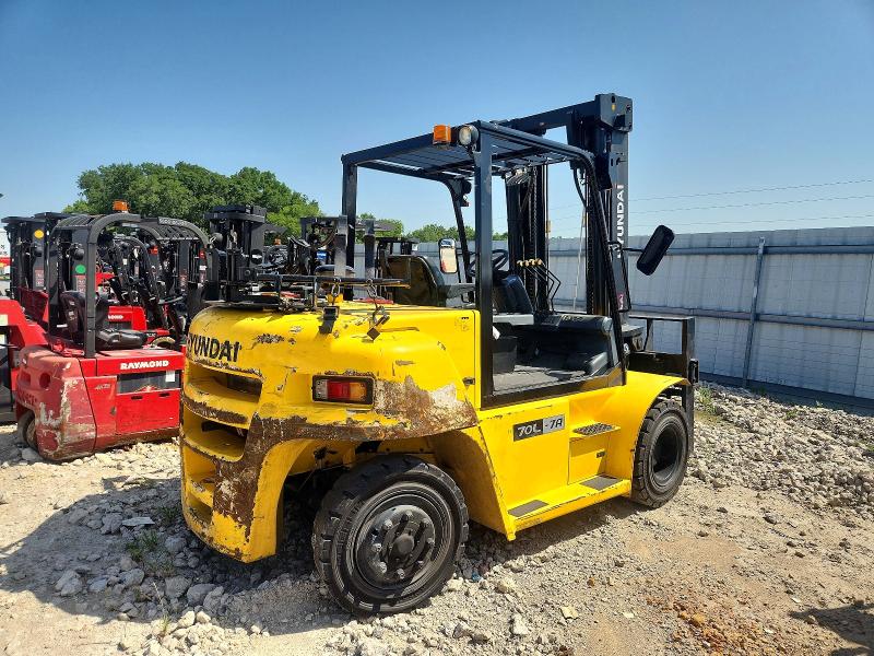 2016 Hyundai Unknown VIN HHKHFZ21CE0000090 COPART salvage auction — MINOR DENT/SCRATCHES, TX - BILL OF SALE, sold $8,700 on 2026-07-31 (photo 4)
