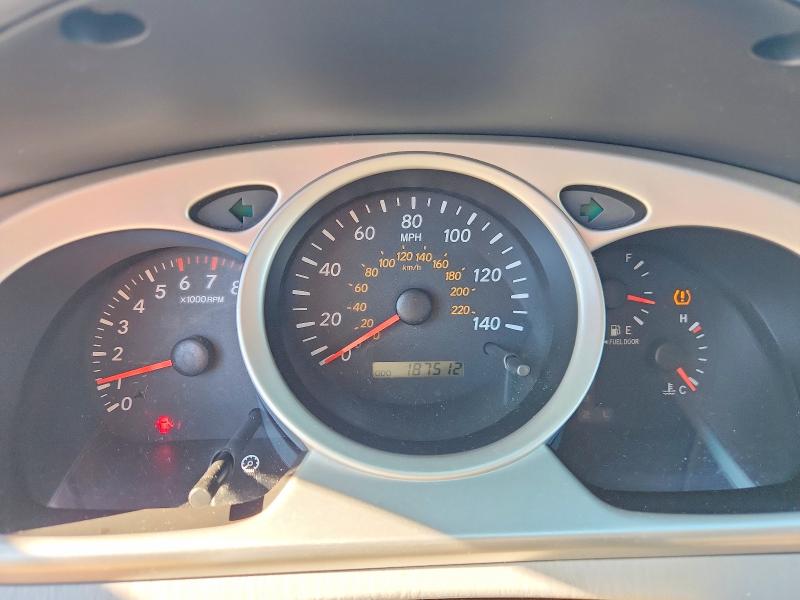 2005 Toyota Highlander VIN JTEDP21A050080869 COPART salvage auction — MINOR DENT/SCRATCHES, Wv - Certificate Of Title, sold $1,200 on 2026-07-28 (photo 9)