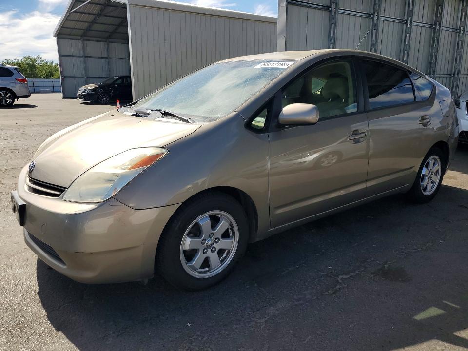 2004 Toyota Prius VIN JTDKB22U040027462 COPART salvage auction — MECHANICAL, CA - DIS/DLR/EXP ONLY CLEAN TITLE, sold $425 on 2026-07-09 (photo 1)
