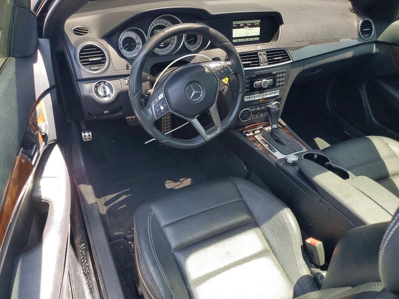 2015 Mercedes-benz C-klasse VIN WDDGJ4HB7FG385734 COPART salvage auction — MINOR DENT/SCRATCHES, Ca - Cert Of Title-Salvaged, sold $1,050 on 2026-07-30 (photo 8)