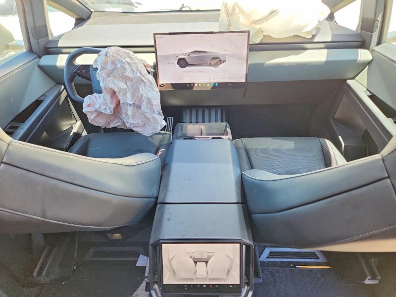 2024 Tesla Cybertruck VIN 7G2CEHED1RA022557 COPART salvage auction — FRONT END, Ca - Salvage Certificate, sold $16,600 on 2026-07-28 (photo 8)