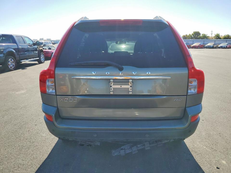 2011 Volvo Xc90 VIN YV4952CZ5B1594657 COPART salvage auction — REAR END, CA - SALVAGE CERTIFICATE, sold $1,600 on 2026-07-15 (photo 6)