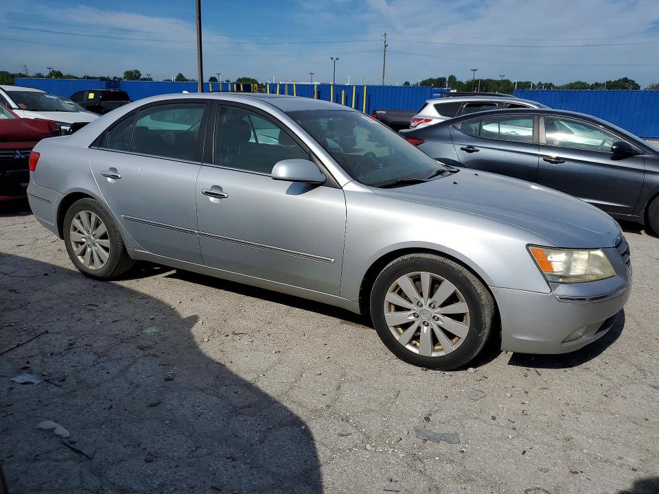 2009 Hyundai Sonata VIN 5NPEU46F89H560538 COPART salvage auction — FRONT END, IN - CERT OF TITLE-SALVAGE TITLE, sold $350 on 2026-07-28 (photo 4)